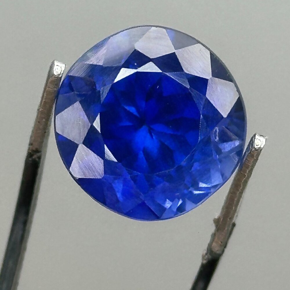 GIANT Certified Blue Sapphire